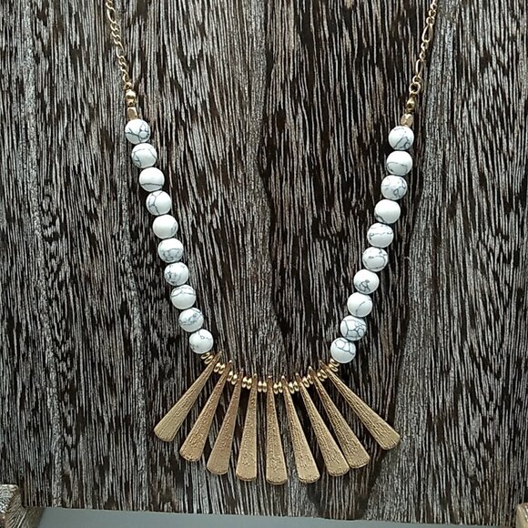 Long Marbled Beaded Statement Necklace with Gold-tone Textured Bar Pendants - Picture 7 of 16